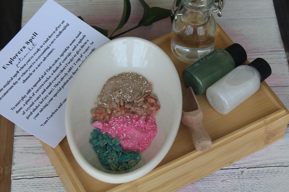 Explorers Spell Sensory Potion Kit® - | Magic Potion | STEM | Sensory Play | Halloween Gift | Birthday Gift | Christmas Gift