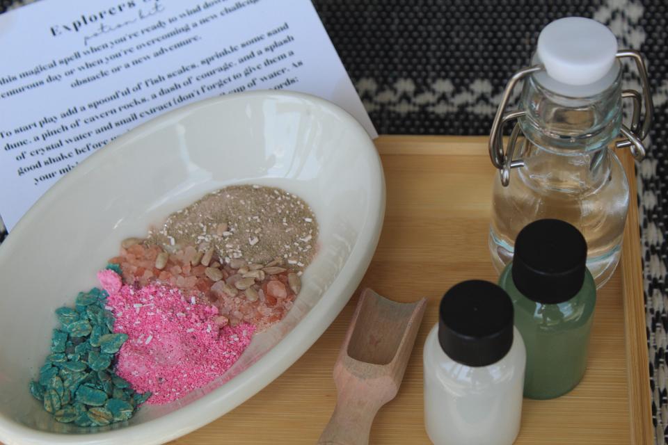 Explorers Spell Sensory Potion Kit® - | Magic Potion | STEM | Sensory Play | Halloween Gift | Birthday Gift | Christmas Gift